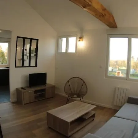 Logement Independant Appartement T2 Bis Style Loft La Vraie-Croix Exterior photo